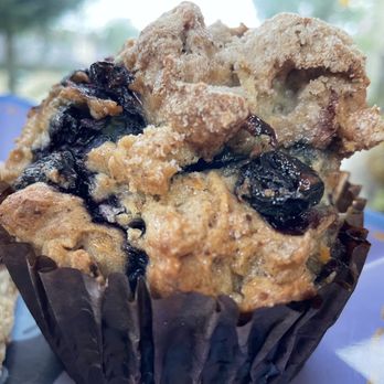 Granola's Coffee House - Delicious blueberry muffin - Coffee & Tea Near Me - Half Moon Bay, California Granola's Coffee House - Delicious blueberry muffin - Coffee & Tea Near Me - Half Moon Bay, California