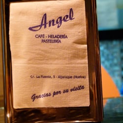 Ángel - Café - Heladería- Pastelería