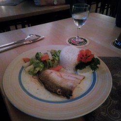 Zum Alten Wirt - Renke lecker mit Reis und Soße.