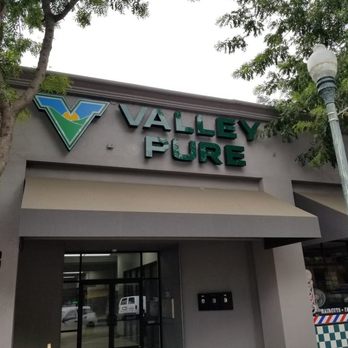 Valley Pure Lindsay - Our Wonderful Downtown Store Front in Lindsay - Cannabis Dispensaries Near Me - Lindsay, California Valley Pure Lindsay - Our Wonderful Downtown Store Front in Lindsay - Cannabis Dispensaries Near Me - Lindsay, California