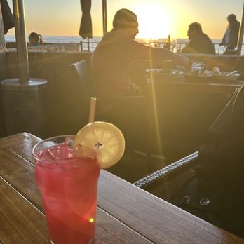 Pacific Coast Grill - Lemonade - Seafood Near Me - Cardiff, California Pacific Coast Grill - Lemonade - Seafood Near Me - Cardiff, California