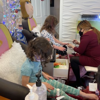 Deluxe Nails & Spa - Kids pedi chairs - Nail Salons Near Me - Lowell, Massachusetts