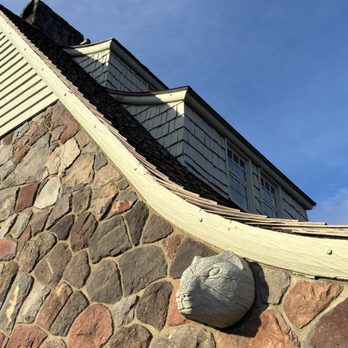 Timberline Lodge - Decorative carving outside - Ski Resorts Near Me - Government Camp, Oregon