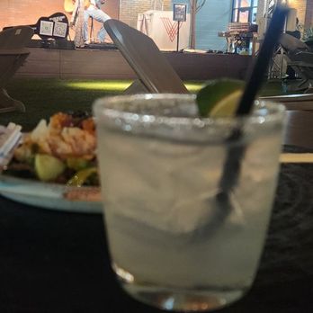 Hotel Vin - Enjoying my drink and the music - Hotels Near Me - Grapevine, Texas