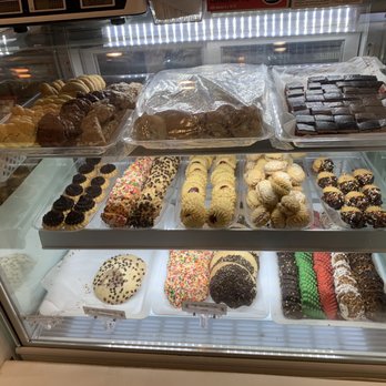Sorrento Sweets - Various authentic Italian cookies - standouts - pignoli (top middle) and rainbow (top right). - Bakeries Near Me - St Petersburg, Florida Sorrento Sweets - Various authentic Italian cookies - standouts - pignoli (top middle) and rainbow (top right). - Bakeries Near Me - St Petersburg, Florida