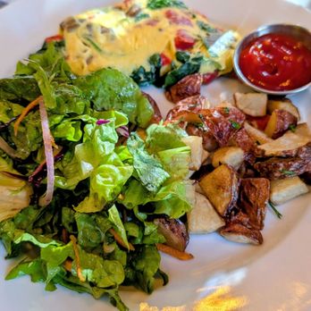 The Ellington - Vegetarian Omelette ($19) - American Near Me - New York, New York The Ellington - Vegetarian Omelette ($19) - American Near Me - New York, New York