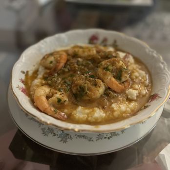 Tea Room - Cajun Shrimp and Grits - Desserts Near Me - Miami, Florida Tea Room - Cajun Shrimp and Grits - Desserts Near Me - Miami, Florida
