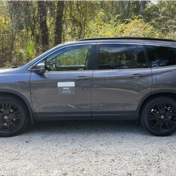 M&J Ridez - Our 7 passenger Honda Pilot.