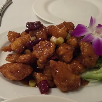 Moonstone - GENERAL TAO - Chinese Near Me - Great Neck, New York