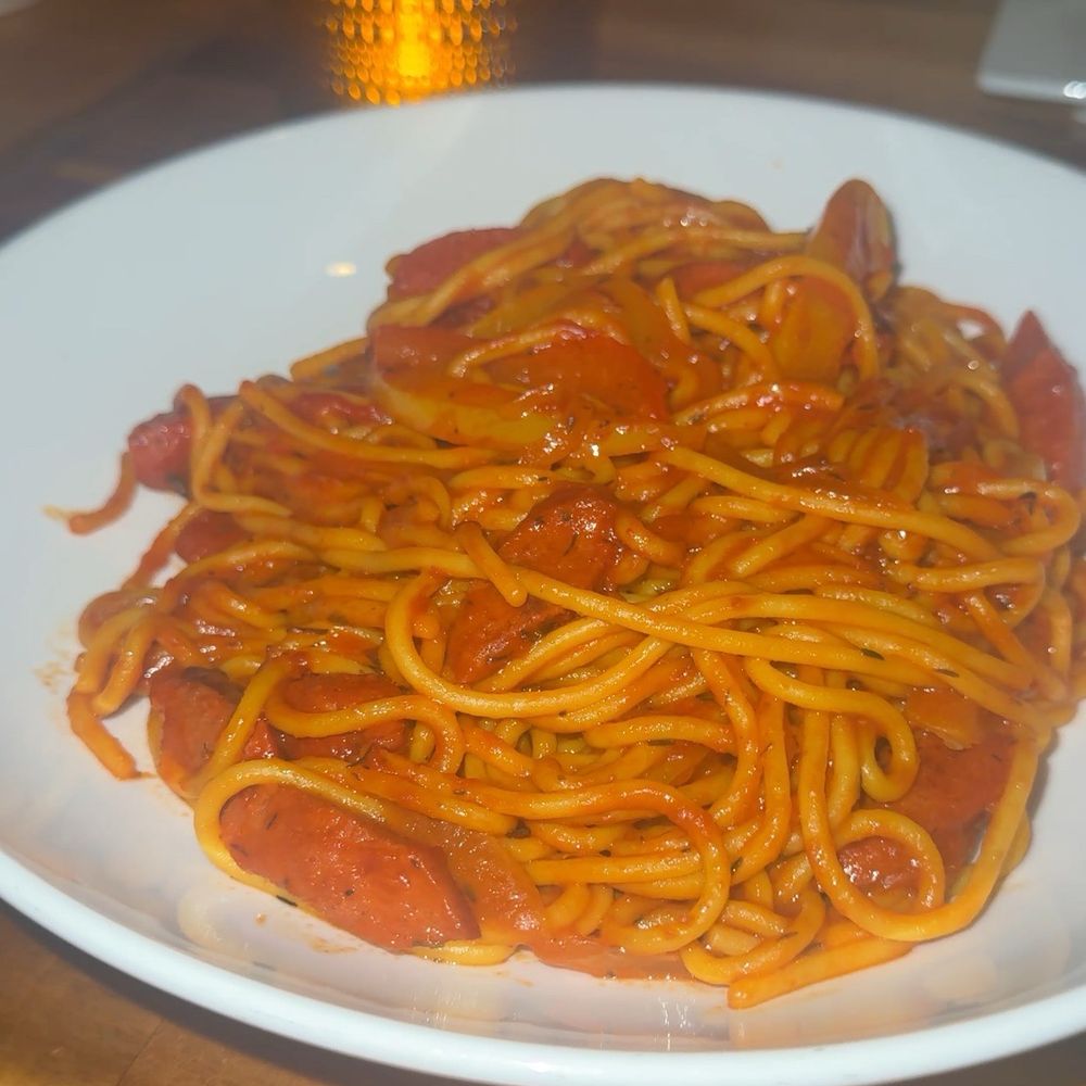 Estella - American Near Me - Boston, Massachusetts