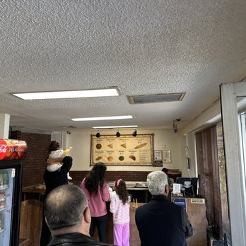 Taron Bakery - customers waiting in line for their order - Bakeries Near Me - Los Angeles, California Taron Bakery - customers waiting in line for their order - Bakeries Near Me - Los Angeles, California
