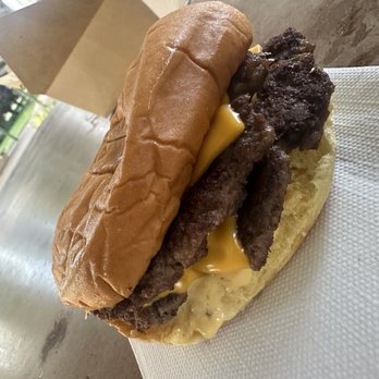 Staq and Cream - Burger - Food Trucks Near Me Staq and Cream - Burger - Food Trucks Near Me
