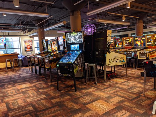 Roanoke Pinball Museum by null