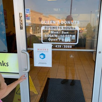 Queen's Donuts - Entry - Donuts Near Me - Haslet, Texas