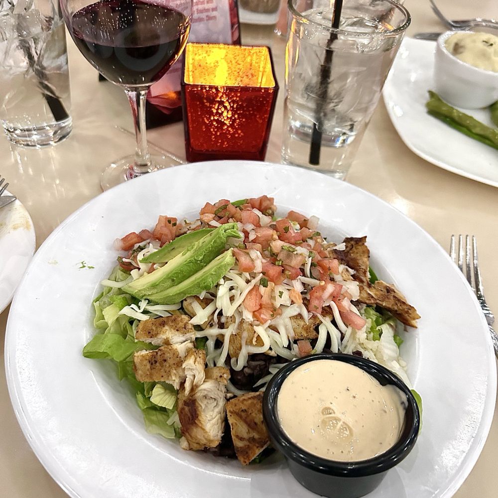 Chophouse 101 - Chophouse bowl add chicken - American Near Me - Kannapolis, North Carolina