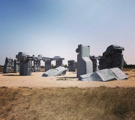 Carhenge by null