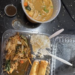 Spicy Basil lunch combo and Red curry Spicy Basil lunch combo and Red curry