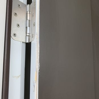 Labor Now Moving - Door damage - Movers Near Me Labor Now Moving - Door damage - Movers Near Me