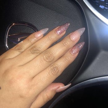 Marlow Nails - Nail Salons Near Me - Santa Rosa, California