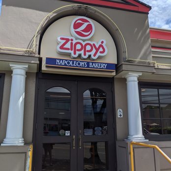 Zippy's Kailua - Outside! - Diners Near Me - Kailua, Hawaii