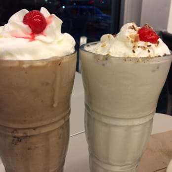 Steak ’n Shake - Peanut fudge with Nutella, snickers milkshake - Burgers Near Me - Sheridan, Colorado Steak ’n Shake - Peanut fudge with Nutella, snickers milkshake - Burgers Near Me - Sheridan, Colorado