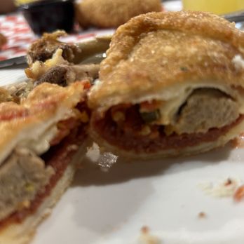 Mony’s Pizzeria - Pizza Near Me - Houston, Texas