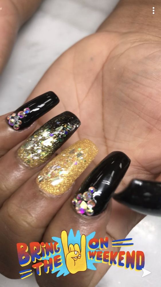 LONG NAILS Updated August 2024 59 Photos 2600 W Broadway