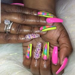 Shiatsu Health Services - For Nails call  Tina 619-57-6001