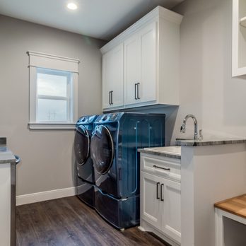 Hathaway Cleaning - Let us take care of your laundry room so you can focus on the laundry - Home Cleaning Near Me Hathaway Cleaning - Let us take care of your laundry room so you can focus on the laundry - Home Cleaning Near Me