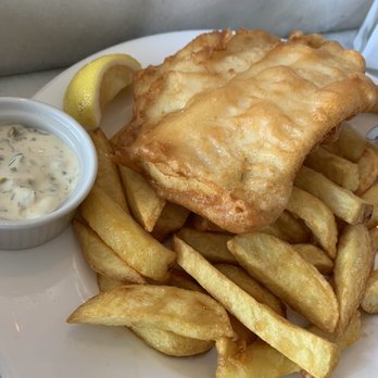 Fish Shop - Fish and chips, tartar sauce - Fish & Chips Near Me - Smithfield, D