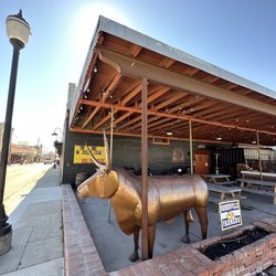 Wood &Time Smokehouse
