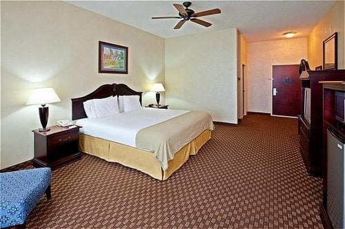 Holiday Inn Express & Suites Frankfort