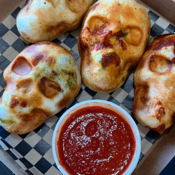 Bari Pasta & Pizza - Pizza Near Me - Fullerton, California Bari Pasta & Pizza - Pizza Near Me - Fullerton, California