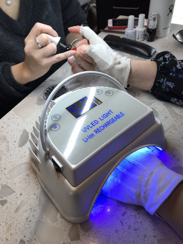 FINGERS & TOES SALON 71 Photos & 96 Reviews Nail Salons 1250 SW