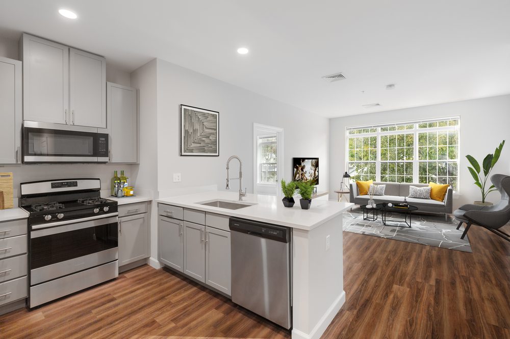 HALSTEAD SALEM STATION Updated September 2024 64 Photos 72 Flint