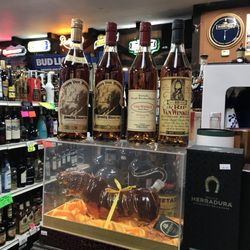 Park Vasona Liquors