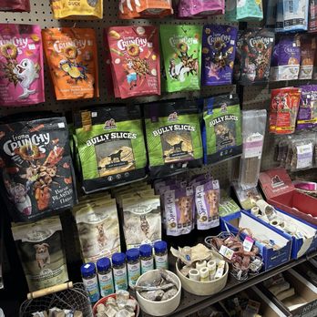 Foothill Feed & Gift - Pet Stores Near Me - Loomis, California Foothill Feed & Gift - Pet Stores Near Me - Loomis, California
