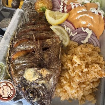 Mariscos El Huevon - Mojarra - Food Trucks Near Me - Romoland, California Mariscos El Huevon - Mojarra - Food Trucks Near Me - Romoland, California