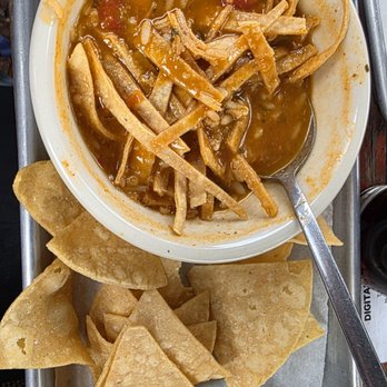 Canyon Club Brewery - Chicken tortilla soup - Breweries Near Me - Moraga, California