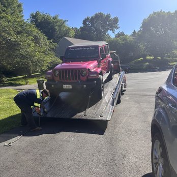 Willow Spring Towing & Recovery - Towing Near Me - Fairfax, Virginia Willow Spring Towing & Recovery - Towing Near Me - Fairfax, Virginia