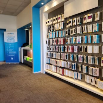 AT&T Store - Mobile Phones Near Me - Austin, Texas AT&T Store - Mobile Phones Near Me - Austin, Texas