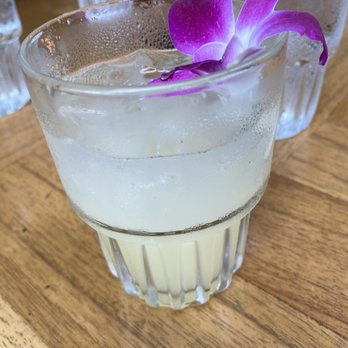 Deck. - Mai tai - Hawaiian Near Me - Honolulu, Hawaii Deck. - Mai tai - Hawaiian Near Me - Honolulu, Hawaii