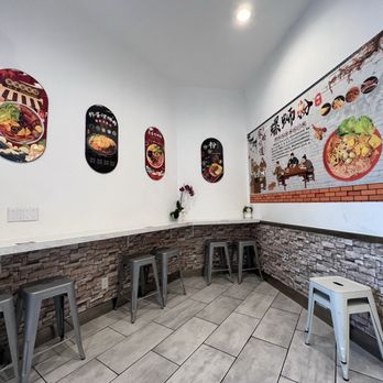Lo Si Ding Noodle - Interior (pretty small, not many tables) - Noodles Near Me - San Jose, California Lo Si Ding Noodle - Interior (pretty small, not many tables) - Noodles Near Me - San Jose, California