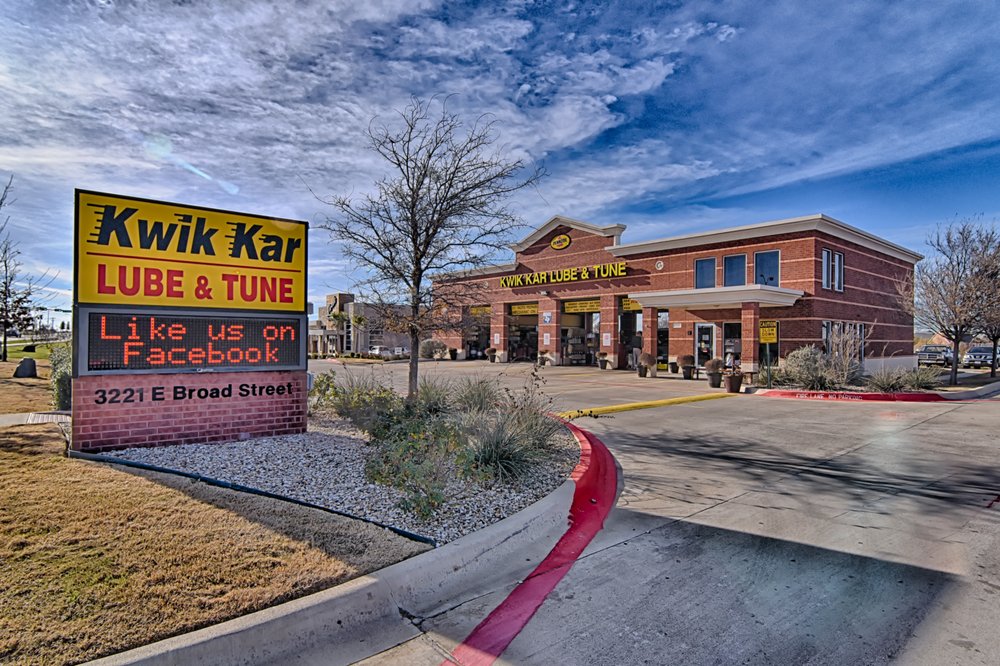 KWIK KAR LUBE & TUNE Updated September 2024 12 Reviews 3221 E