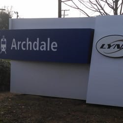 Archdale Station - Archdale sign at the entrance to the parking lot
