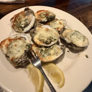 VICTORIO’S OYSTER BAR & GRILLE - Updated April 2026 - 429 Photos & 348 ...