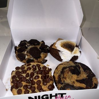 Night Owl Cookies - Desserts Near Me - Orlando, Florida