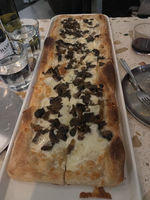 Sacro Bosco Pizza