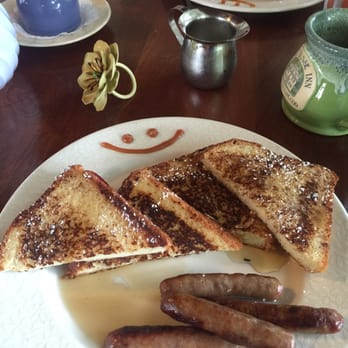 Old Manse Inn - French toast..ooh la la - Hotels Near Me - Brewster, Massachusetts