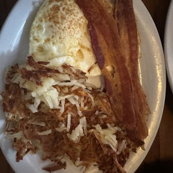 Oldwest Cafe - Eggs bacon and hash browns - Breakfast & Brunch Near Me - Denton, Texas Oldwest Cafe - Eggs bacon and hash browns - Breakfast & Brunch Near Me - Denton, Texas
